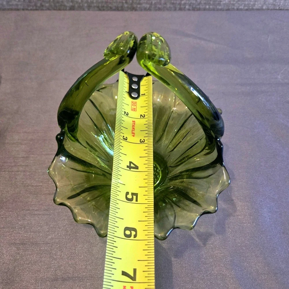 VTG Olive Green Glass Candy Basket Bowl Sunflower Look Pinched Kissing Handle